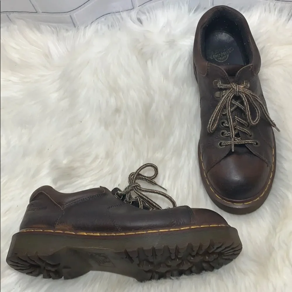 Dr. Martens‎ Brown Oxfords UK Sz 9